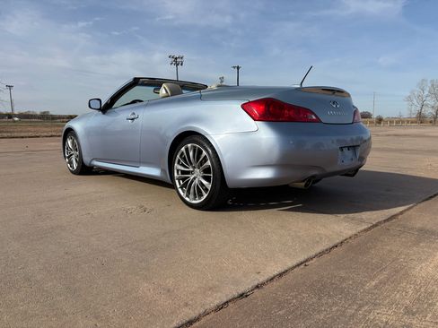 Used 2011 INFINITI G37 2dr Base w/ Premium Pkg image 37