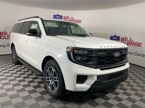 New 2026 Ford Expedition Max Active image 3