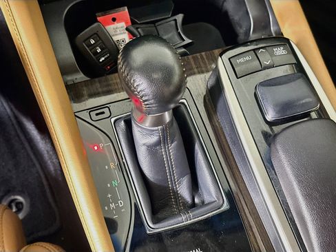 Used 2013 Lexus GS 350 w/ Luxury Pkg RWD image 25
