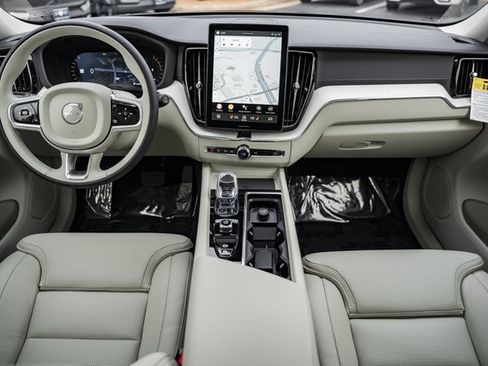 New 2026 Volvo XC60 B5 Ultra w/ Protection Package Premier image 20