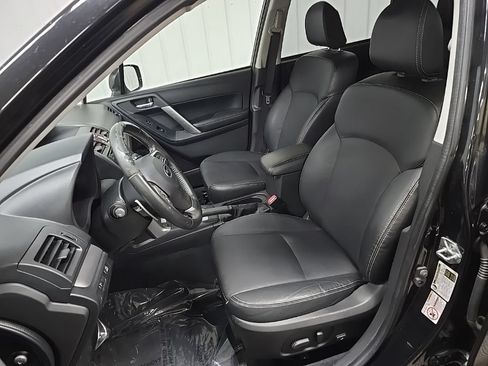Used 2014 Subaru Forester 2.0XT Touring AWD/4WD image 26