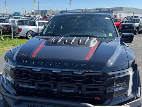 Used 2025 Ford F150 Raptor w/ Equipment Group 803A Raptor R image 4