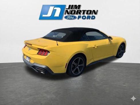 Used 2024 Ford Mustang Premium RWD image 8