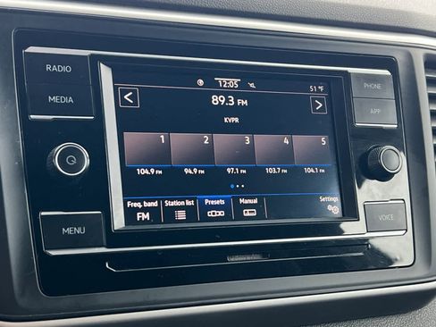 Used 2021 Volkswagen Atlas Cross Sport S image 19