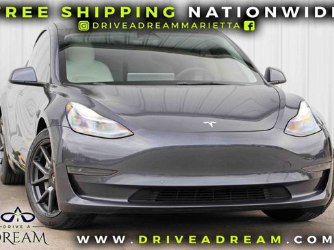 Used 2022 Tesla Model 3 image 2