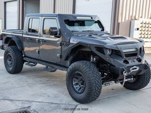 Used 2023 Jeep Gladiator Mojave w/ Trailer Tow Package image 12