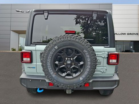 Used 2023 Jeep Wrangler Unlimited w/ Cold Weather Group AWD/4WD image 7