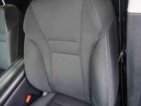 Used 2024 Nissan Rogue S FWD image 21