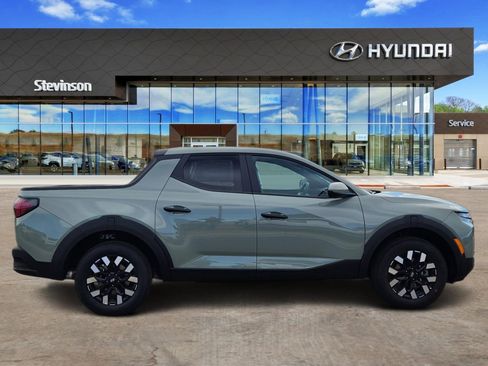 New 2026 Hyundai Santa Cruz SE image 4