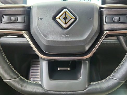 Used 2022 Rivian R1T Launch Edition image 41
