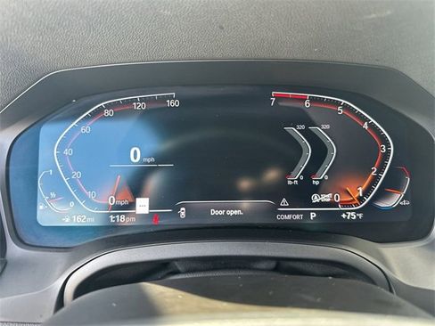 Used 2022 BMW 330i Sedan w/ Premium Package image 10