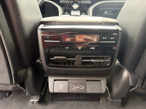 Used 2023 Acura MDX w/ Technology Package AWD/4WD image 24