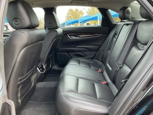 Used 2016 Cadillac XTS Luxury image 8