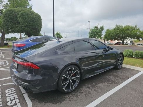 Used 2021 Audi RS 7 Sportback w/ Carbon Optic Package image 4