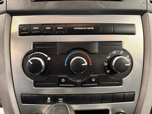 Used 2007 Jeep Grand Cherokee Laredo RWD image 25