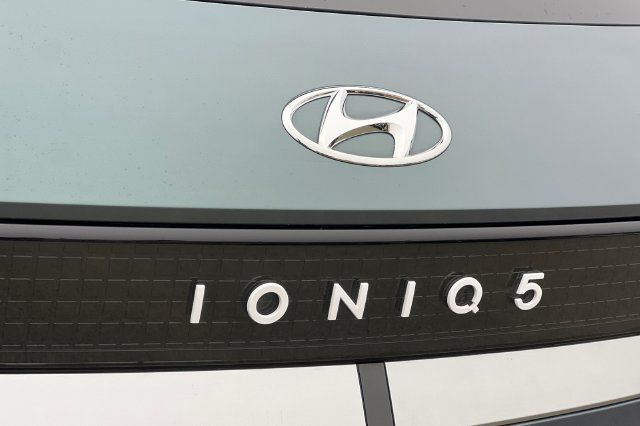 Certified 2024 Hyundai Ioniq 5 SEL RWD image 35