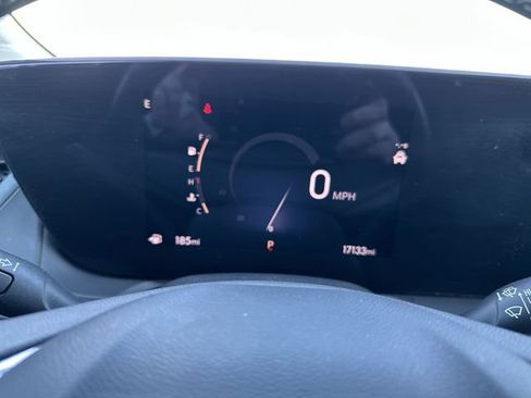 Used 2024 Buick Encore GX Avenir w/ Avenir Convenience Package image 12