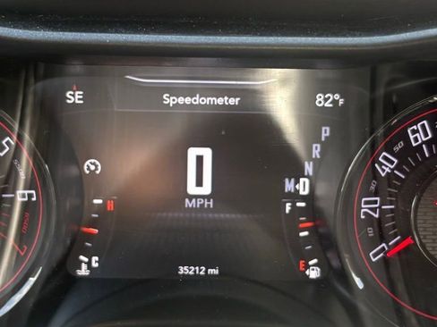 Used 2021 Dodge Challenger SXT w/ Blacktop Package image 2