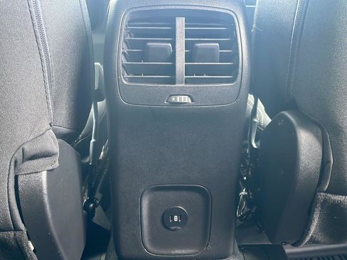 Used 2023 Ford Escape Active w/ Tech Pack #2 AWD/4WD image 32