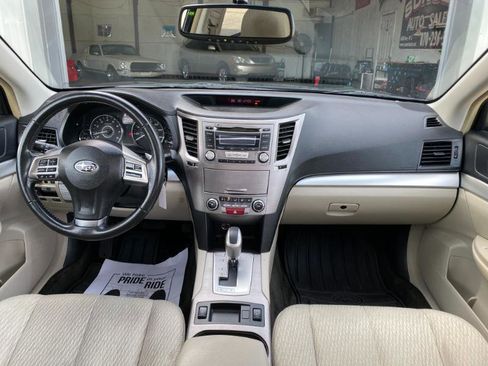Used 2012 Subaru Outback 2.5i Premium AWD/4WD image 20