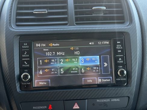 Used 2021 Mitsubishi Outlander Sport ES image 16