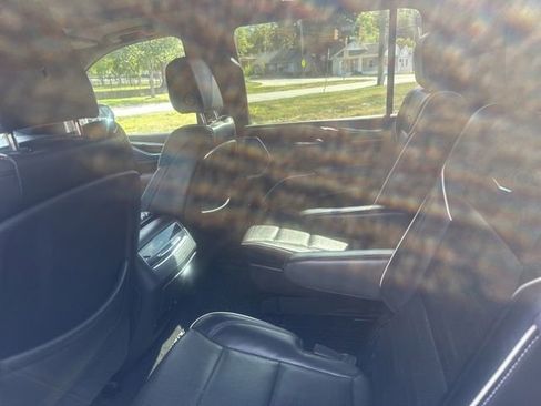 Used 2021 Cadillac Escalade ESV Sport w/ Driver Assist Tech Package AWD/4WD image 8