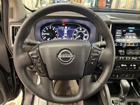 Certified 2025 Nissan Frontier SL AWD/4WD image 24