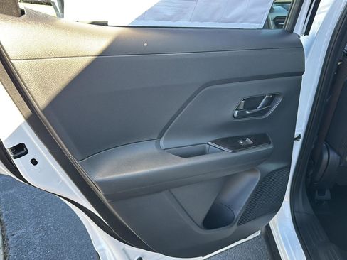 New 2026 Nissan Kicks S image 15