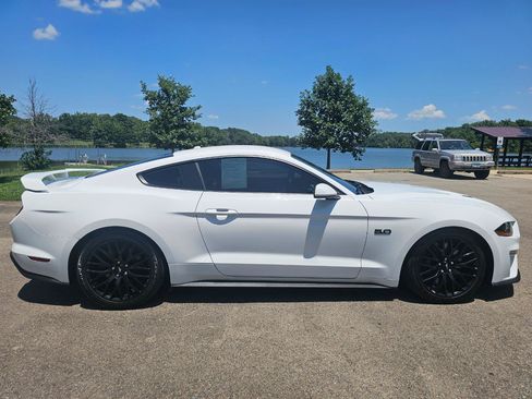 Used 2019 Ford Mustang GT w/ GT Performance Package RWD image 3