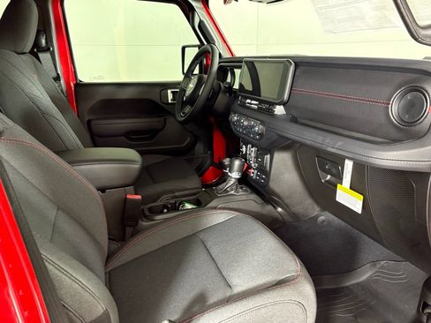 New 2026 Jeep Gladiator Rubicon AWD/4WD image 14