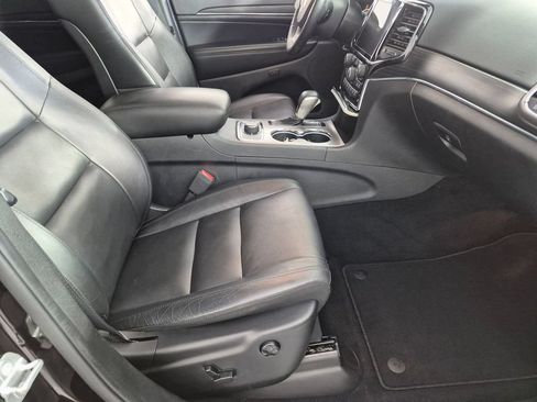 Used 2020 Jeep Grand Cherokee Limited w/ Trailer Tow Group IV AWD/4WD image 37
