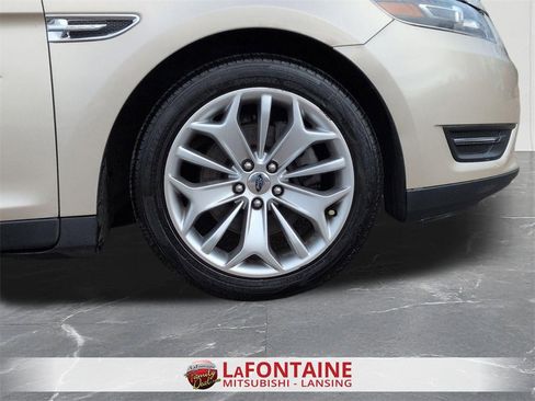 Used 2017 Ford Taurus Limited image 34