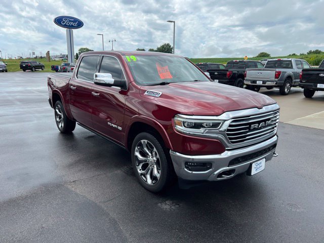 Used 2019 RAM 1500 Limited AWD/4WD image 3