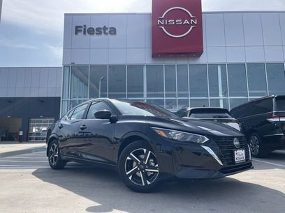 New 2025 Nissan Sentra SV w/ Trunk Package