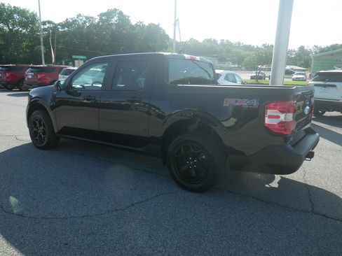 Used 2023 Ford Maverick XLT w/ Equipment Group 300A Standard image 4