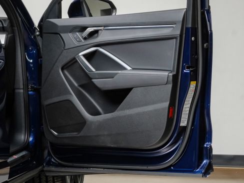 Used 2023 Audi Q3 2.0T Premium Plus w/ Premium Plus Package image 47