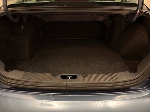 Used 2004 Ford Taurus SE image 9