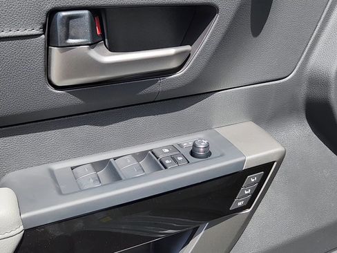 New 2026 Toyota Tundra Limited AWD/4WD image 7