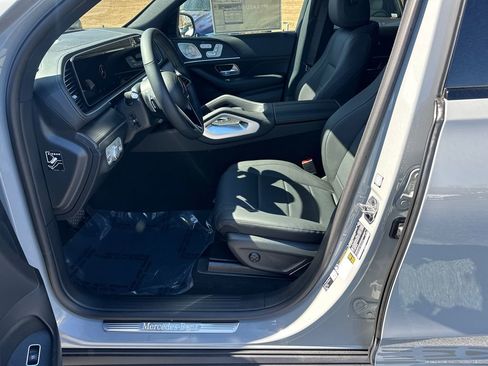 New 2026 Mercedes-Benz GLE 450 GLE 450 image 9