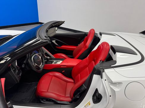 Used 2016 Chevrolet Corvette Z06 w/ 2LZ Preferred Equipment Group image 14