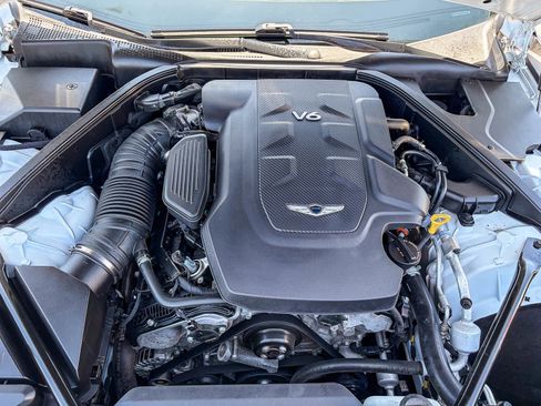 Used 2018 Genesis G80 3.8 RWD image 26