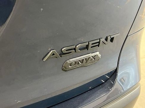 Used 2024 Subaru Ascent Onyx Edition image 37