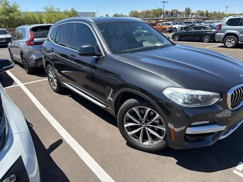 Used 2019 BMW X3 sDrive30i w/ Convenience Package RWD image 3