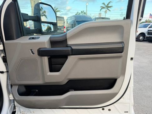 Used 2019 Ford F450 XL w/ Power Equipment Group image 18