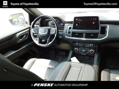 Used 2022 GMC Yukon AT4 AWD/4WD image 4