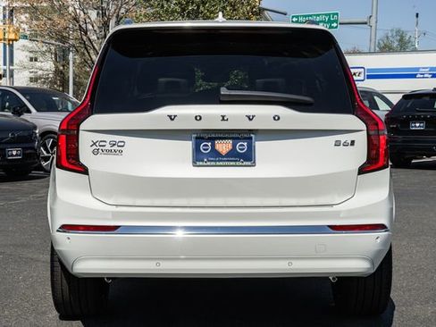 New 2026 Volvo XC90 B6 Ultra w/ Protection Package Premier AWD/4WD image 6