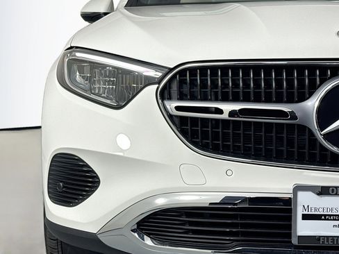 New 2026 Mercedes-Benz GLC 300 image 13