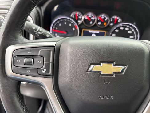 Used 2022 Chevrolet Silverado 2500 LTZ w/ LTZ Plus Package image 28