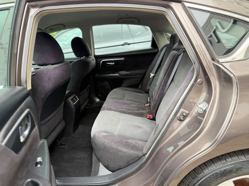 Used 2013 Nissan Altima 2.5 SV FWD image 27