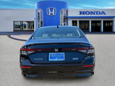 New 2026 Honda Accord Touring image 7